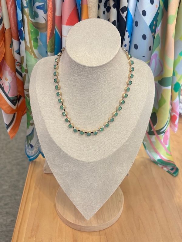 OPAL CHOKER