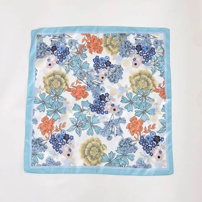 VERA SCARF