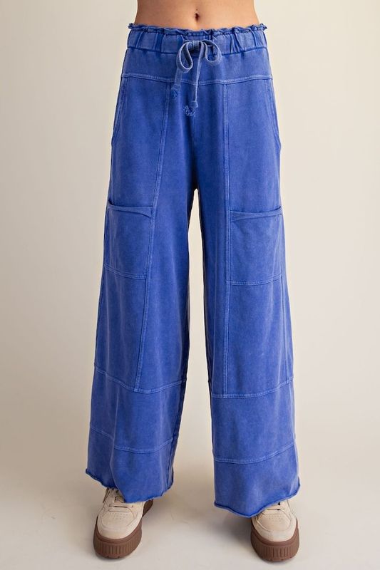 MINDY PANT