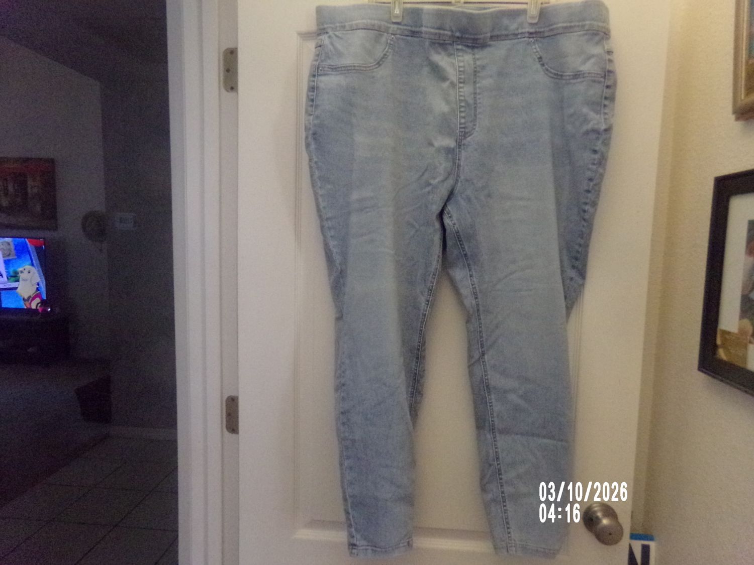 Womans light blue jeans New  3X