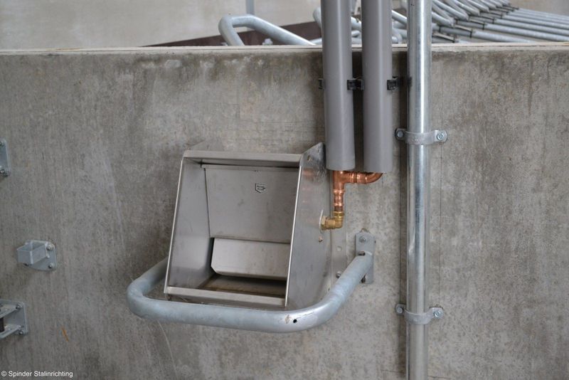 Individual drinking troughs