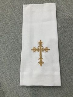 100% European linen embroidered towel.