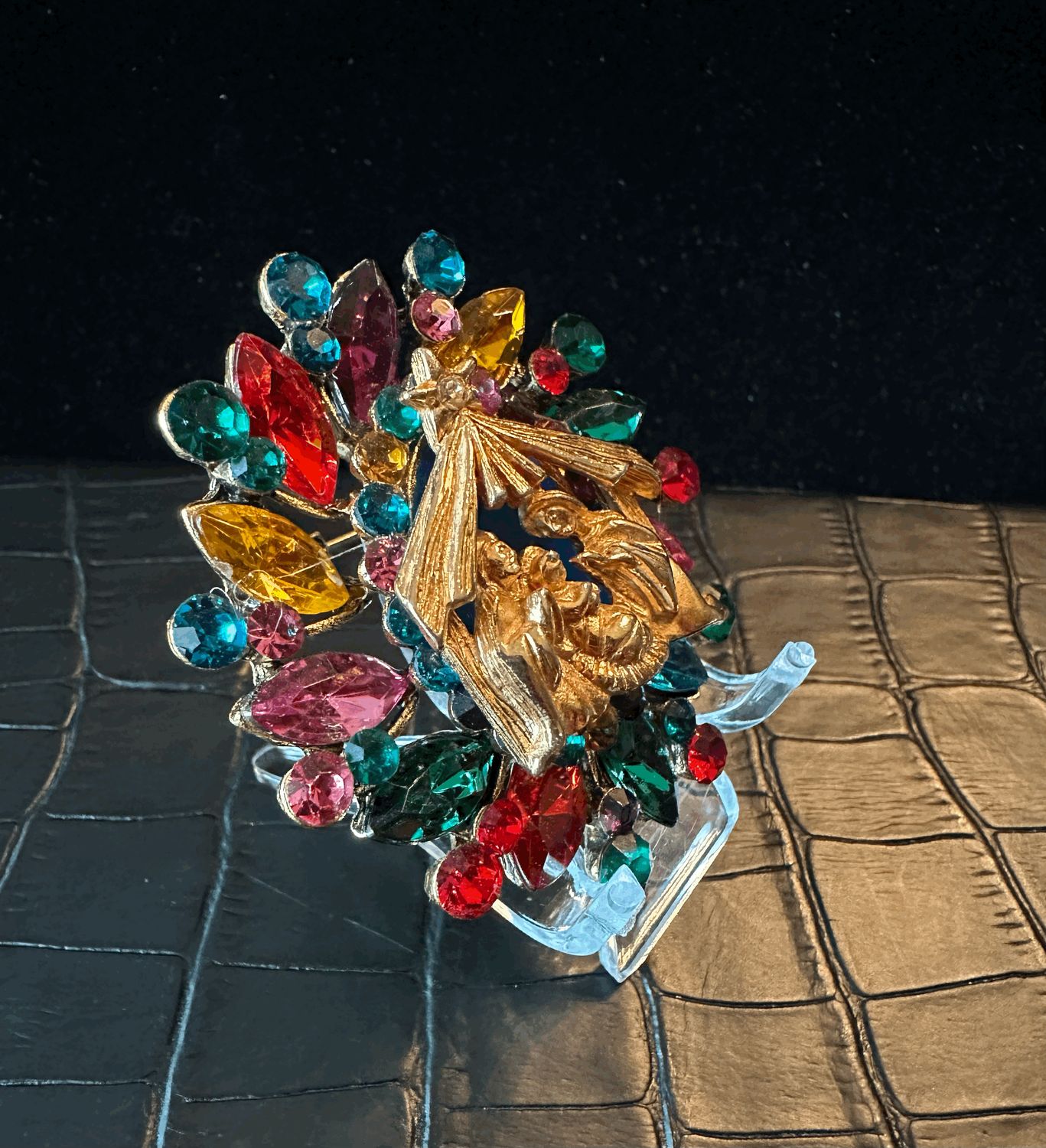 Christmas Nativity Bling Pin Brooch