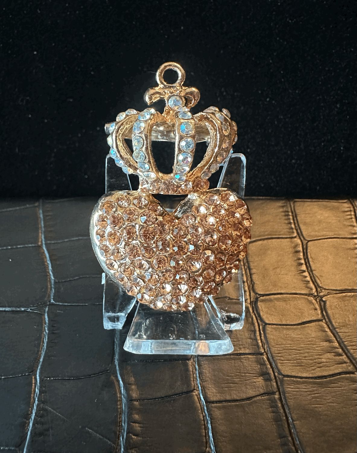 Queen of Hearts Bling Pin Brooch