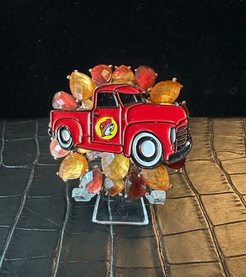 Buc-ee's Bling Pin Brooch