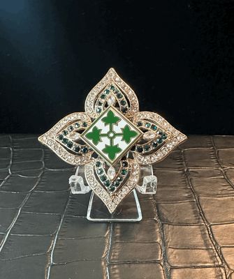 US Army 4th Infantry Division Bling Pin Brooch