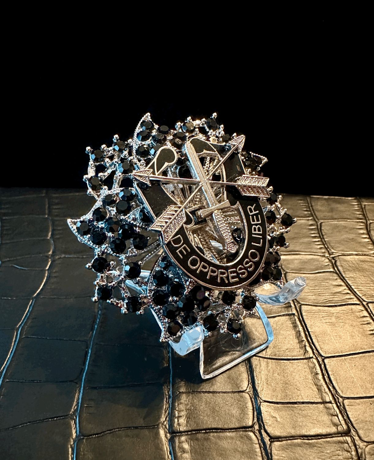 US Army Special Forces Bling Pin Brooch