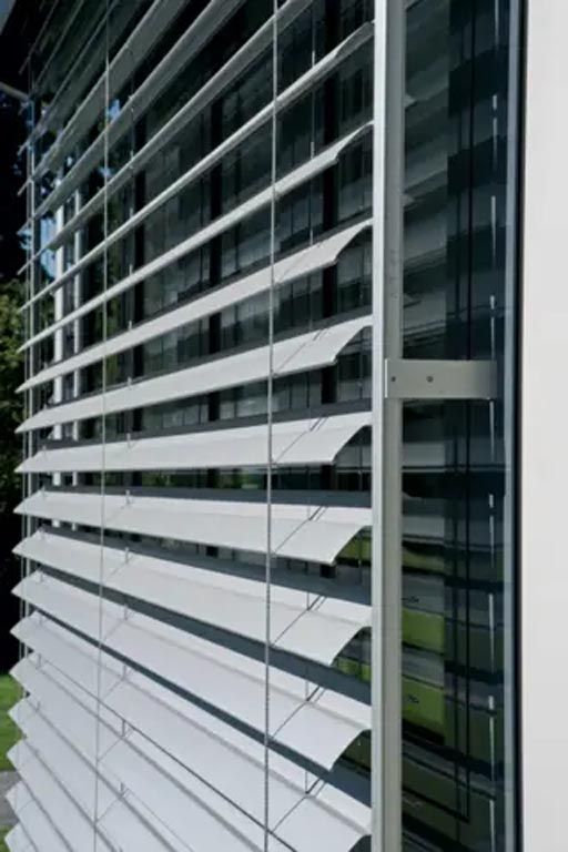 Brise-soleil Orientable Sur-Mesure