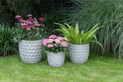 Yara Egg Pot S5 D25/55H25/51