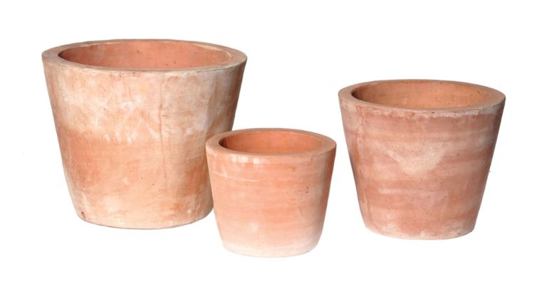 Whitewash Pot Planter S3 D22/38H19/31
