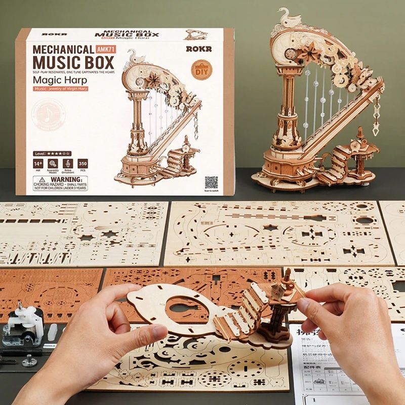 MAGIC HARP MUSIC BOX WOODEN