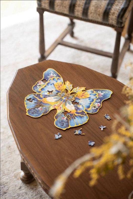 Morpho Helena Wooden Puzzle