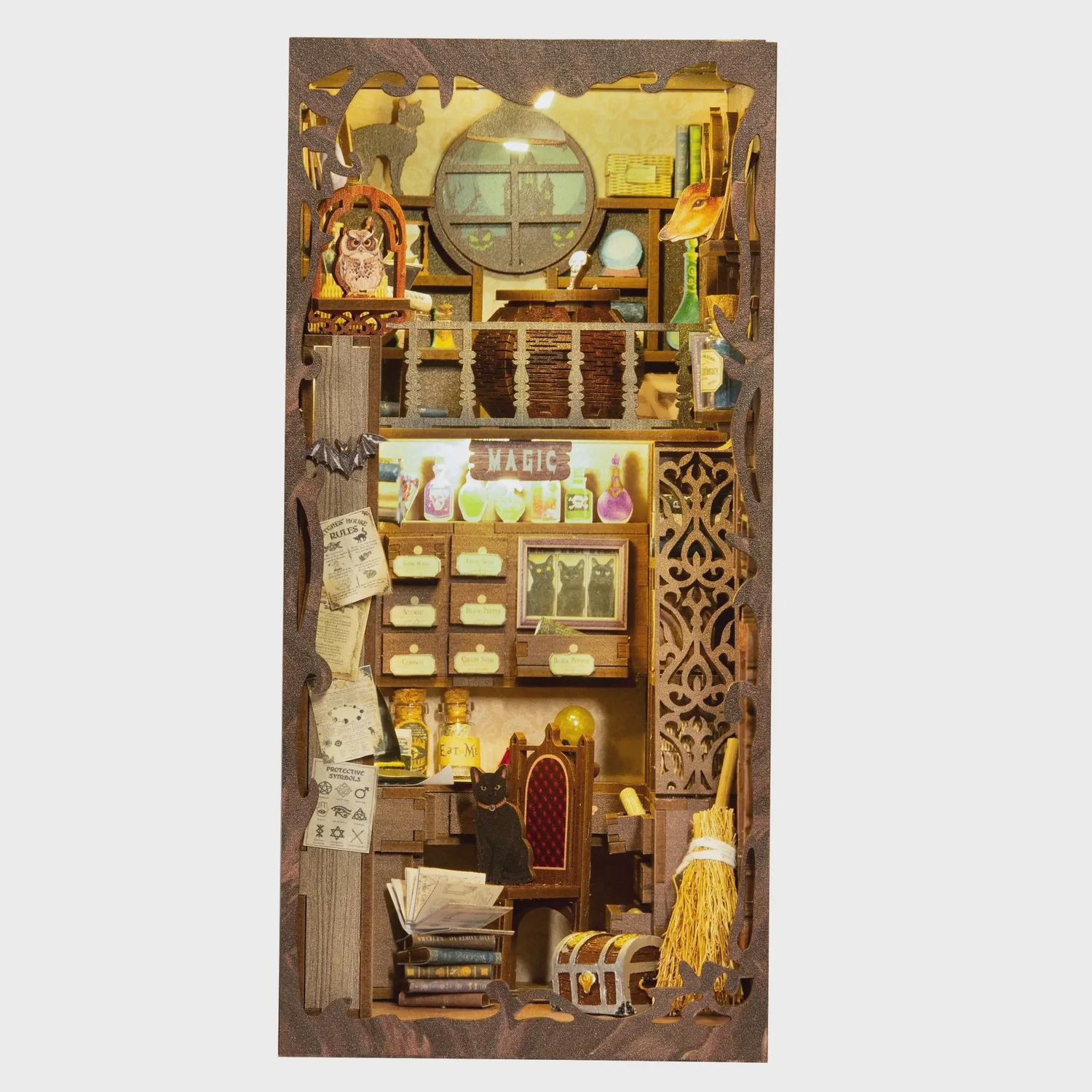 DIY Book Nook: Magic Pharmacist+Dust Cover