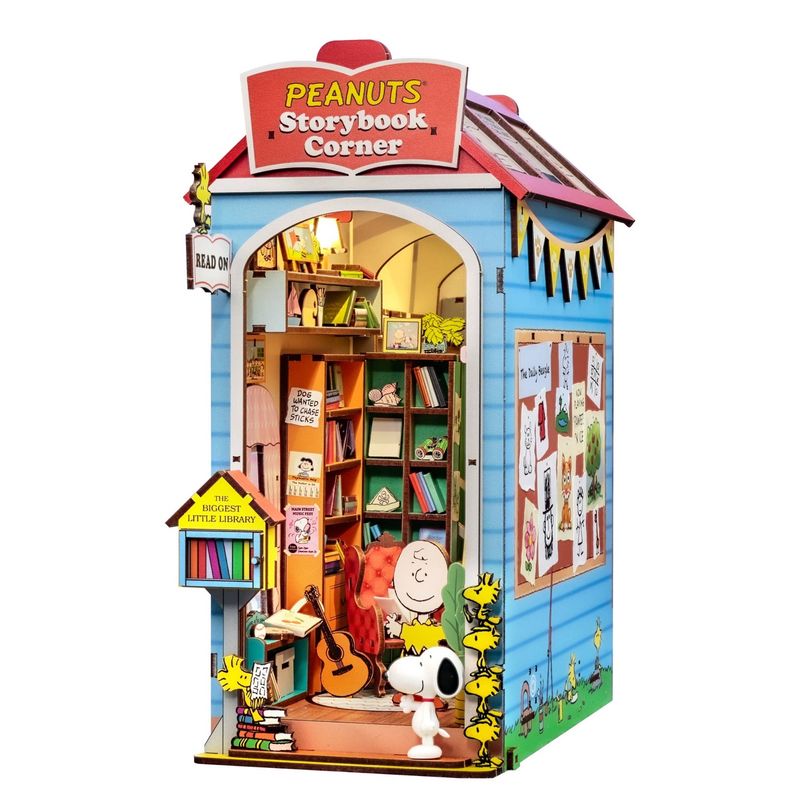Peanuts Storybook Corner DIY Book Nook Kit