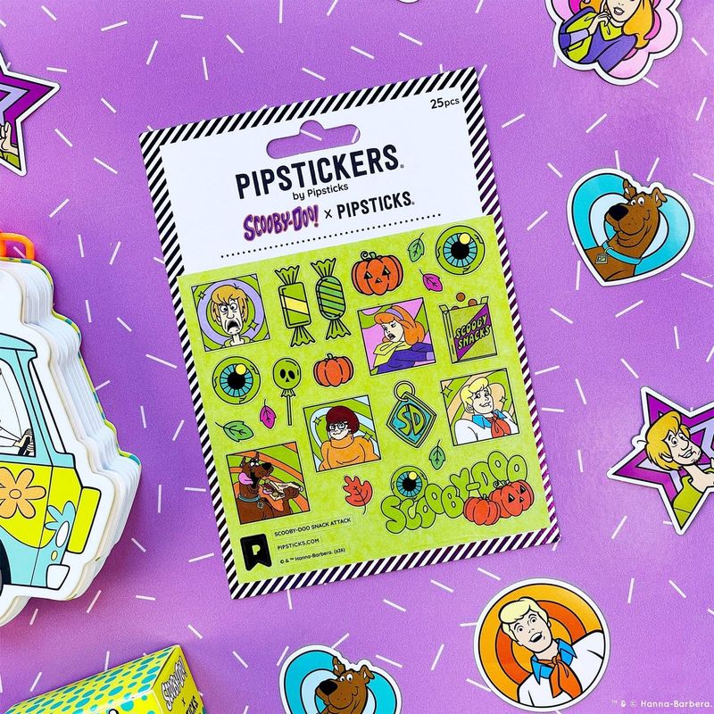 Glow-in-the-Dark Scooby-Doo Snack Attack PipStickers
