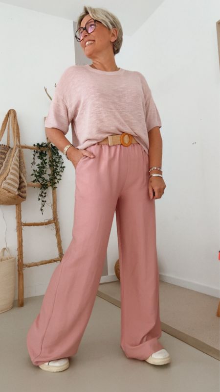 Anneke roze Anneke roze