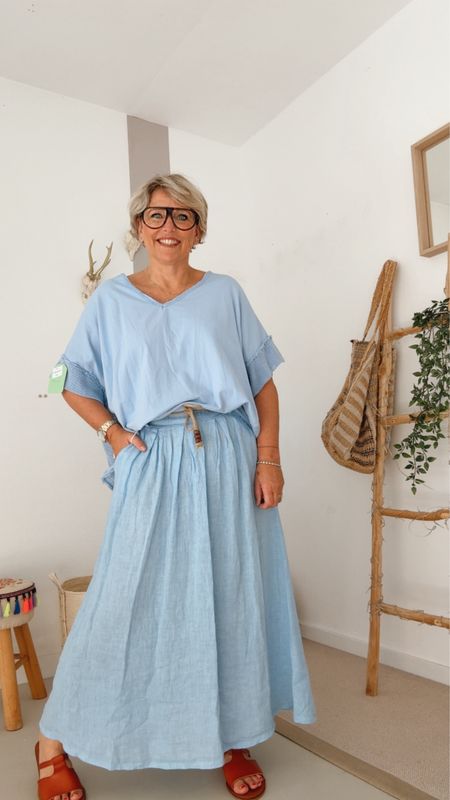 Nesrin blauw