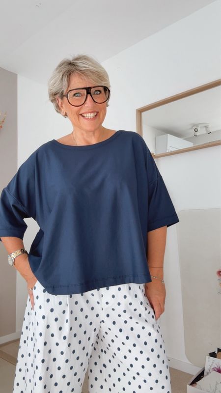 Miet donkerblauw Miet donkerblauw