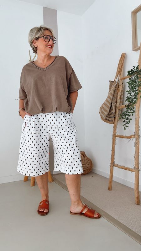 Cora bruine dots