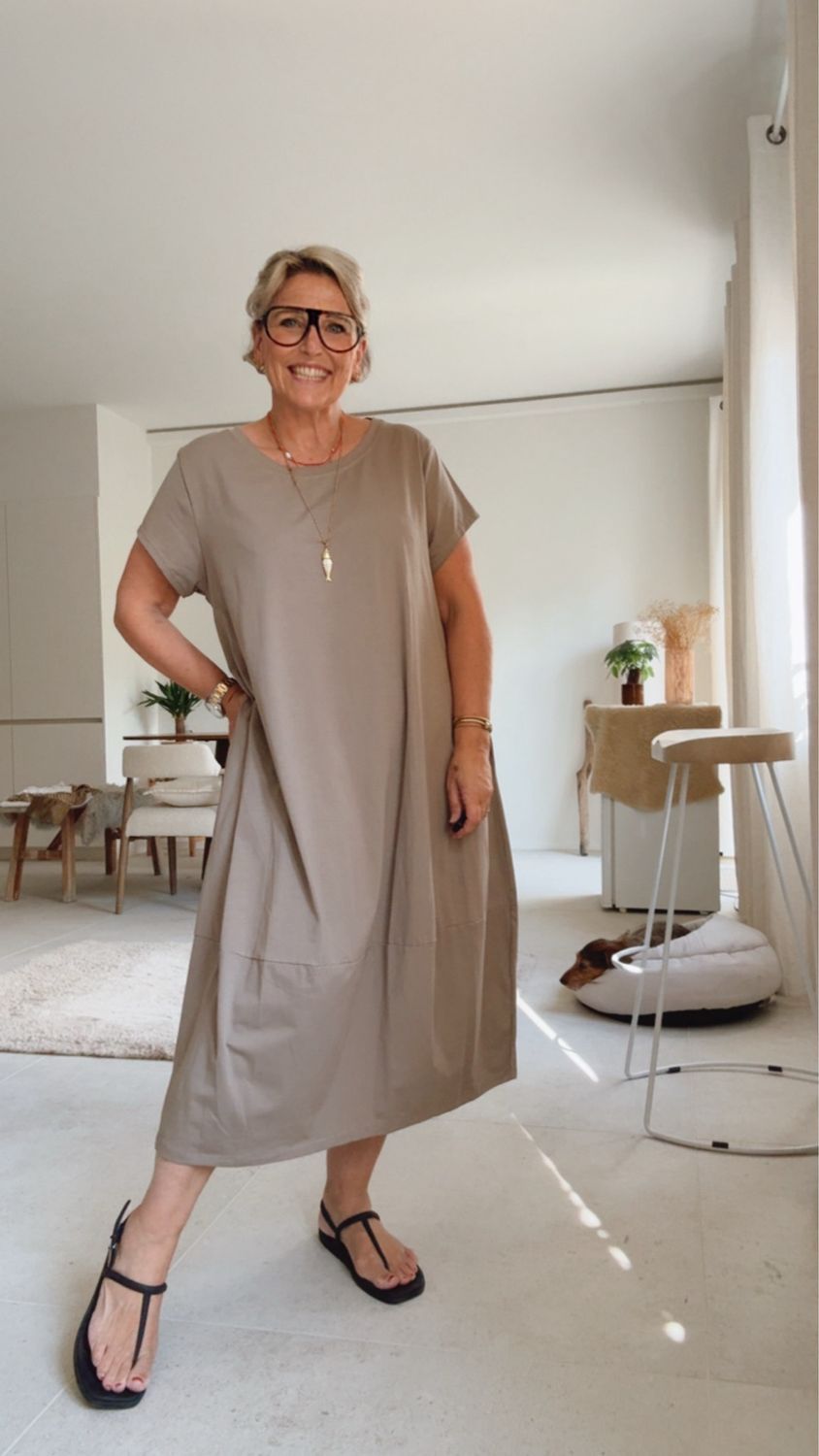 June taupe ballonkleed June taupe ballonkleed