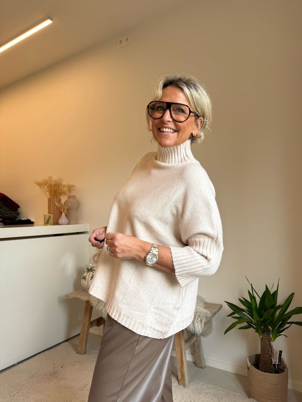 Nathalie ecru