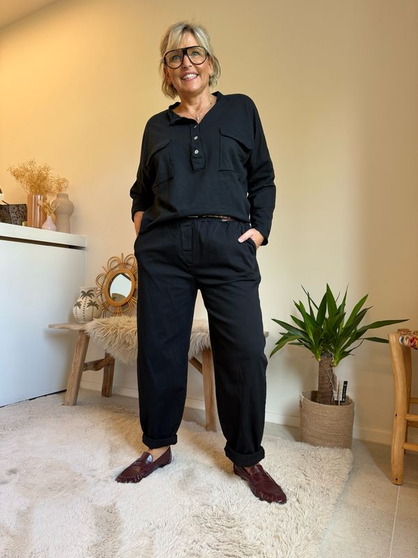 Ella zwart