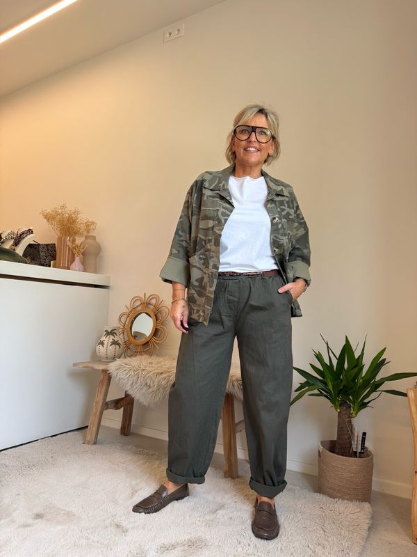 Ella kaki
