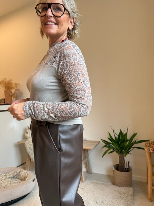 Flo lichte taupe