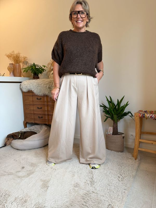 Loes beige