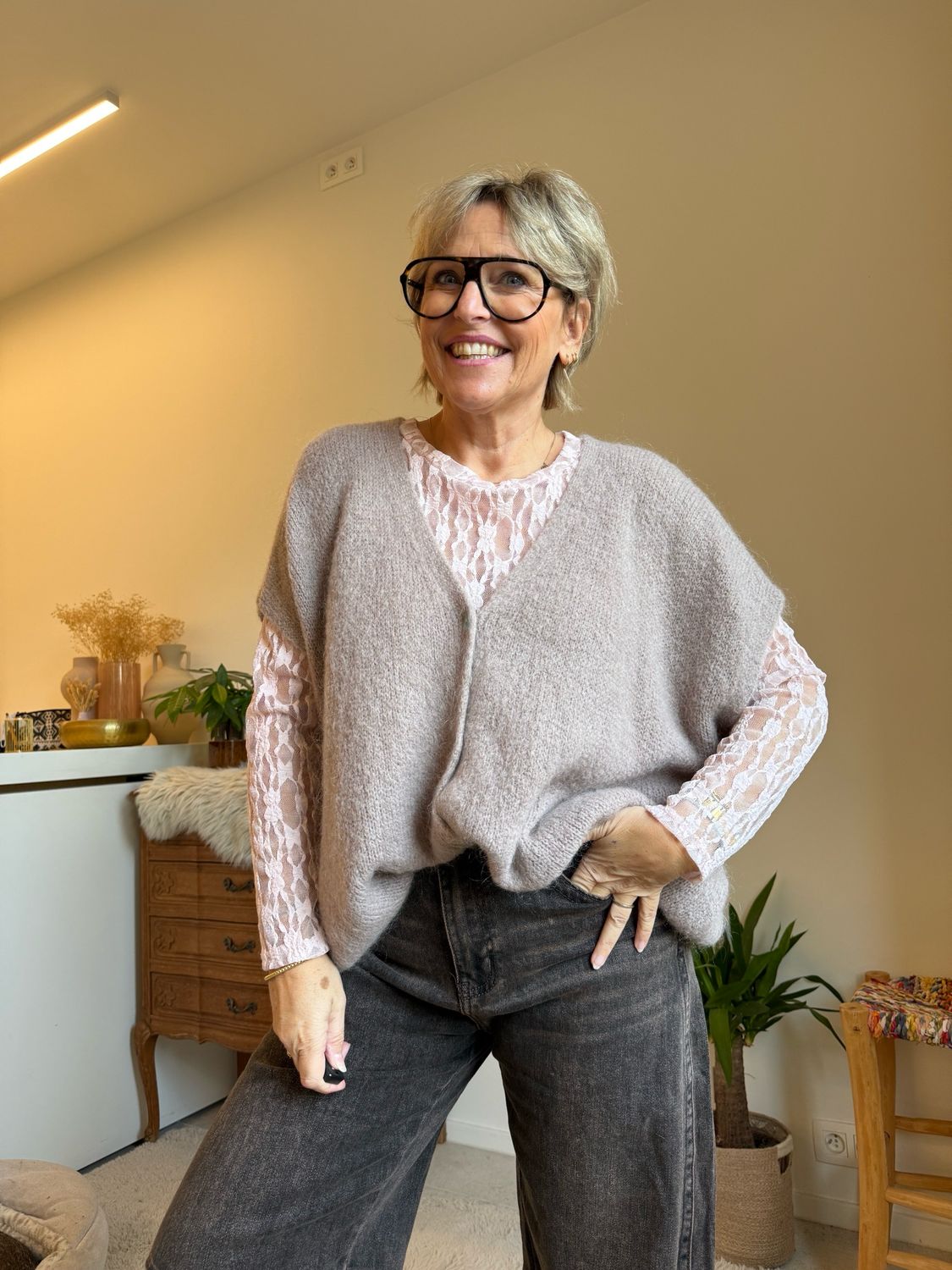 Nora rozig taupe
