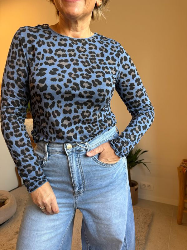 Maud kasjmier blauw zwart leopard