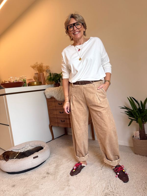Eira camel