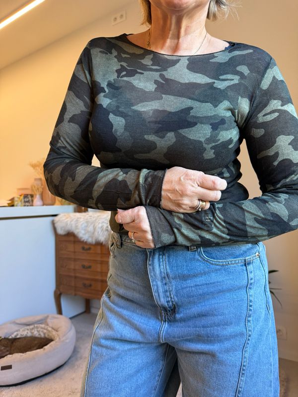 Maud kasjmier army groen