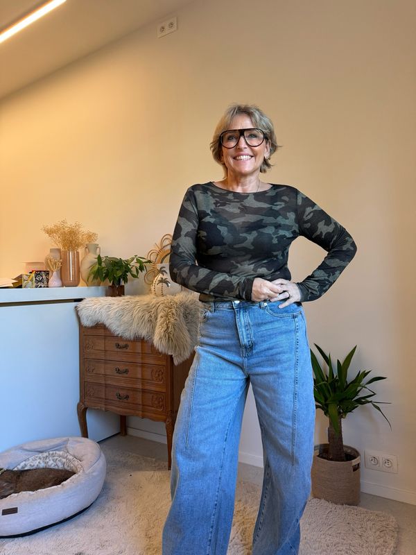 Maud kasjmier army groen Maud kasjmier army groen