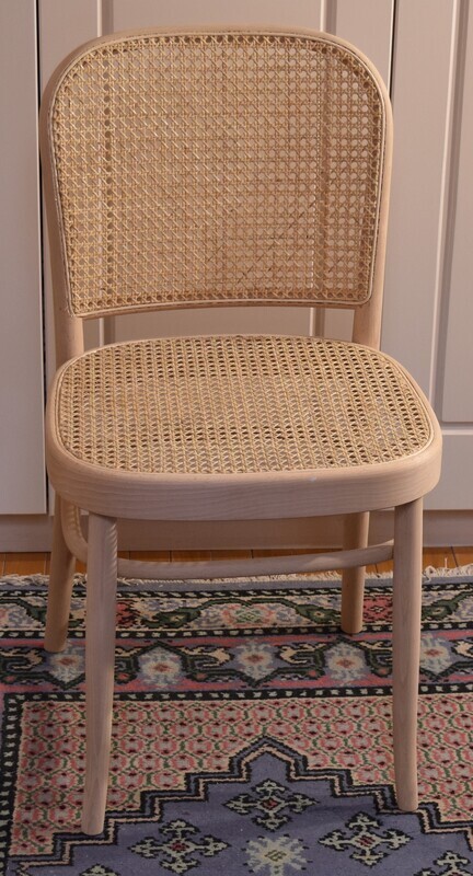 Chaise en hêtre brut numéro 34