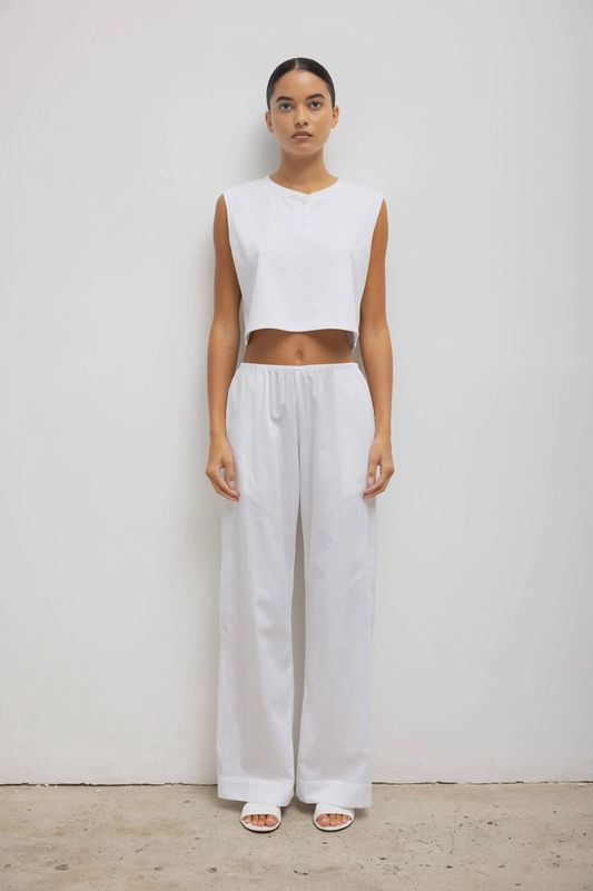 MARGO SLEEVELESS HENLEY