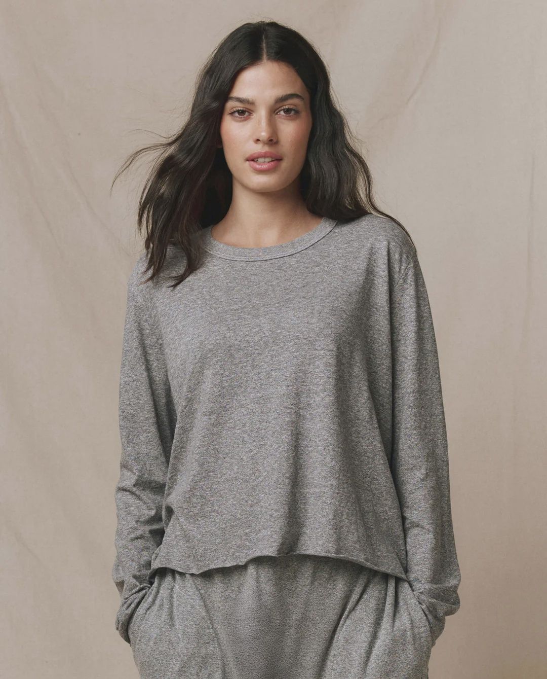 THE LONG SLEEVE CROP TEE