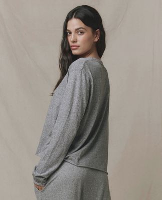 THE LONG SLEEVE CROP TEE