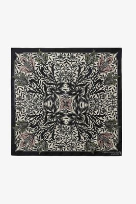 RENEE SCARF