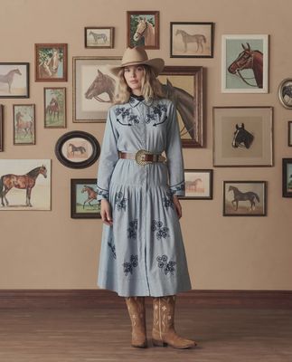 THE CHAMBRAY EMBROIDERED HIGHLAND SKIRT