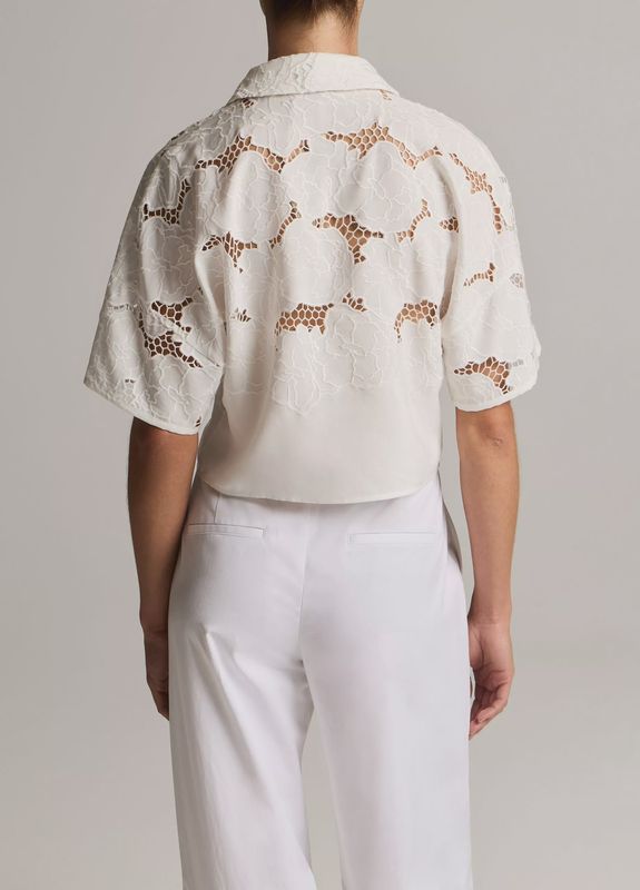 LACE CROPPED SHORT-SLEEVE SHIRT