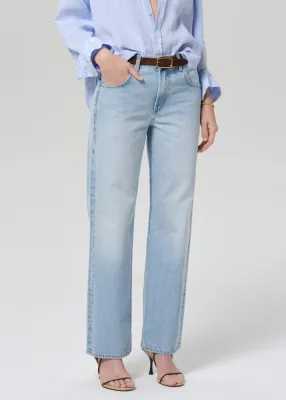 LINDZ EASY STRAIGHT JEAN IN HORIZON