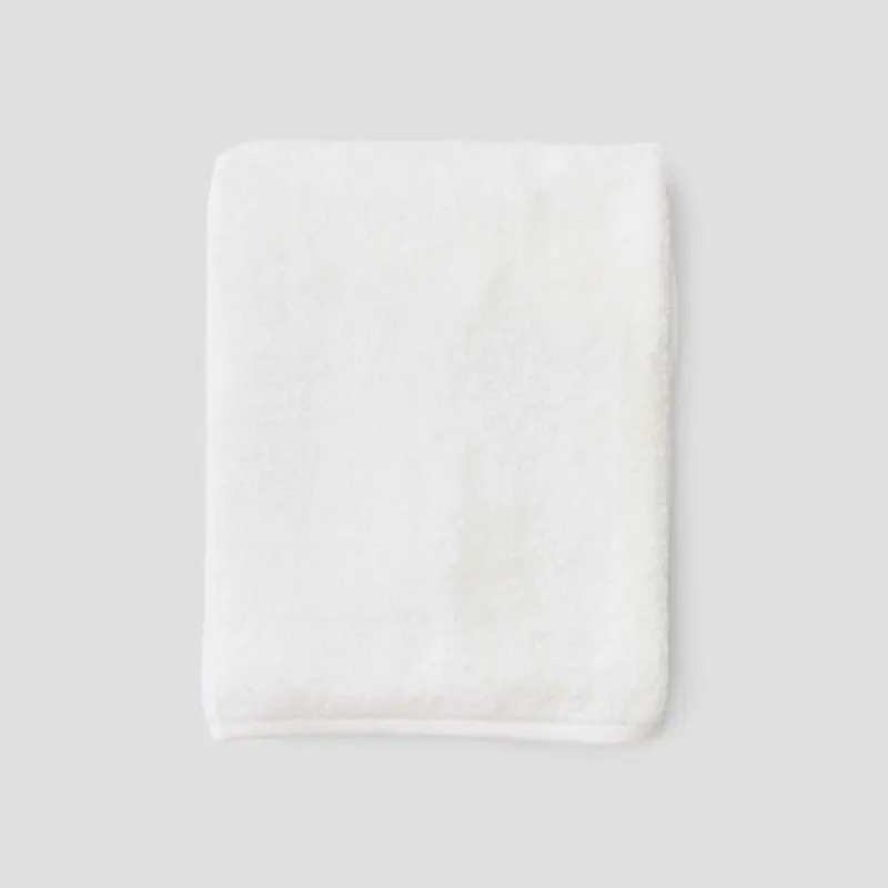 WEEZIE BASIC BATH TOWEL