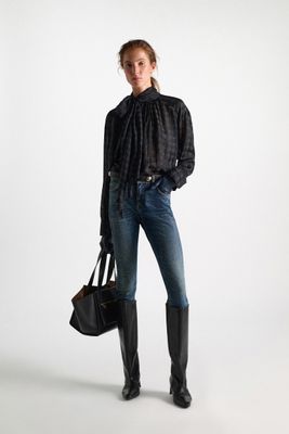 AIRY CHECK BLOUSE