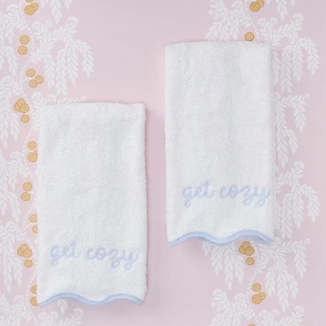 SCALLOP HAND TOWELS (PAIR)