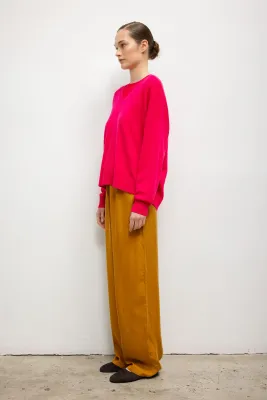 ZOE V NECK