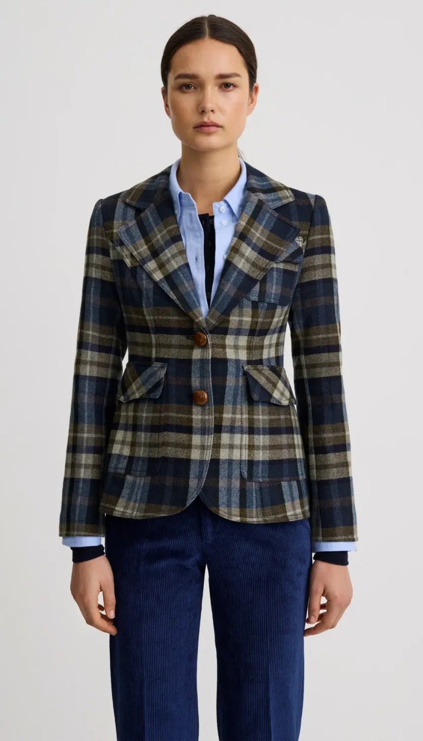 TWO BUTTON PATCH POCKET BLAZER