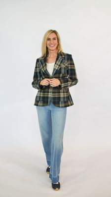 TWO BUTTON PATCH POCKET BLAZER