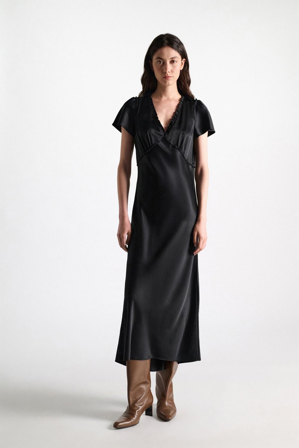 SHINY STATEMENT DRESS 647404