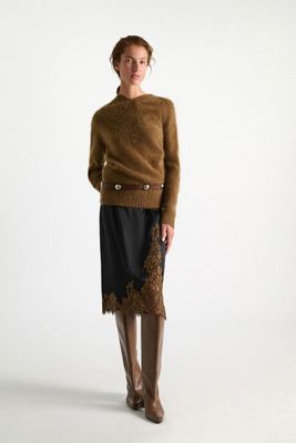 SHINY STATEMENT SKIRT